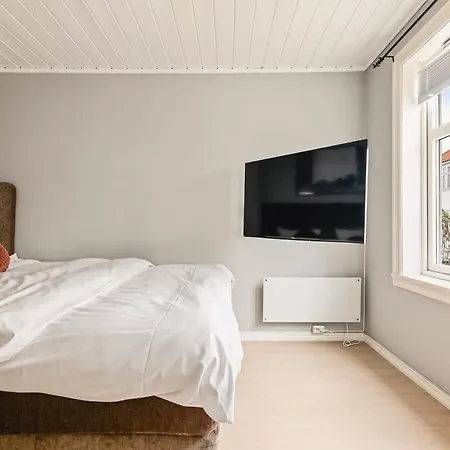 Holiday home Dinbnb I Skansen Funhouse! Gym, Outdoor-area & Location!